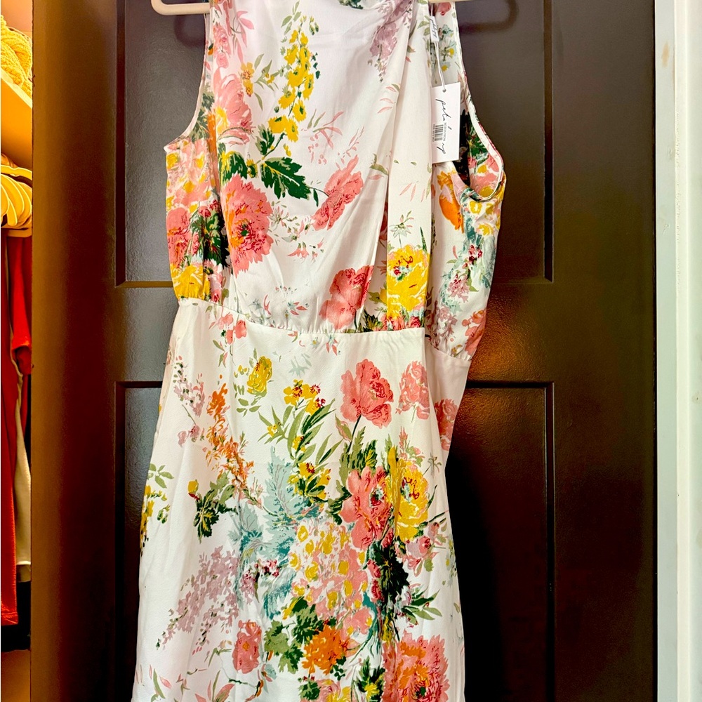 Short, silky dress. Perfect for a summer wedding!